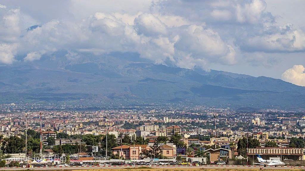 Flight Cancellations at Catania Airport Due to Volcanic Ash from Mount Etna