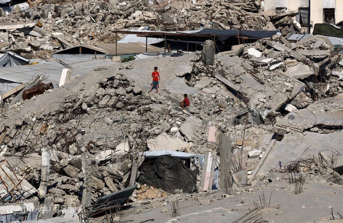 Wohngebäude in Gaza eingestürzt, sechs Familien unter den Trümmern eingeschlossen